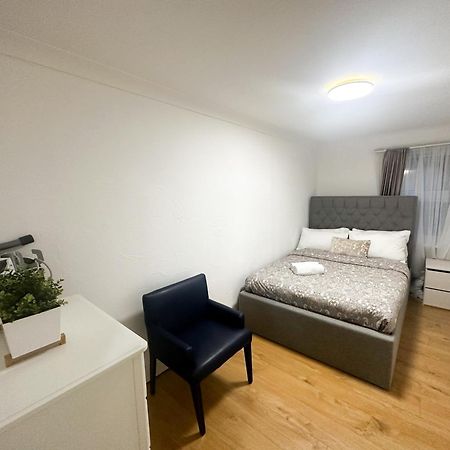 Flat 4, Stay In Aldgate Лондон Екстер'єр фото